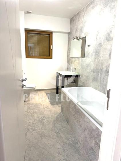 Apartament cu 5 camere decomandat, mobilat în Primăverii