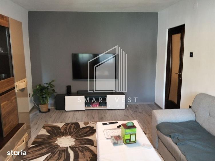 Apartament cu 3 camere în Micro 16