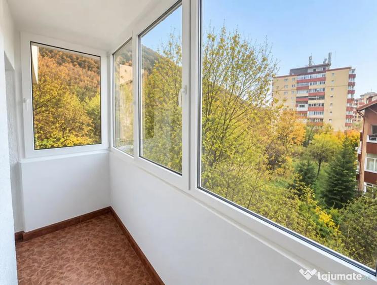 Apartament cu 2 camere decomandat în Răcădău