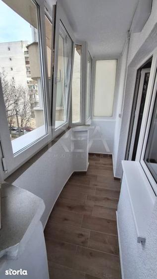 Apartament cu 3 camere decomandat în Nerva Traian