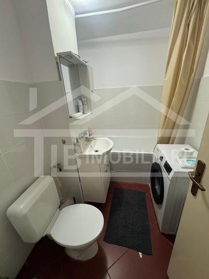 Apartament cu 2 camere decomandat în Cornișa