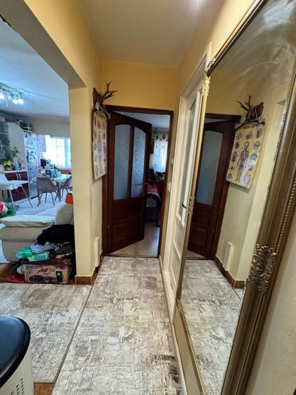 Apartament cu 2 camere decomandat, mobilat în Hotvon