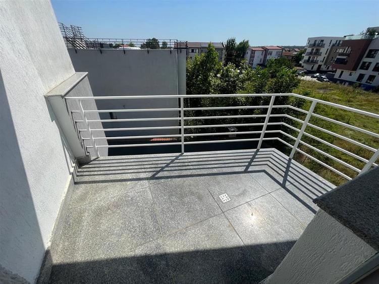 Apartament cu 2 camere decomandat în Pipera