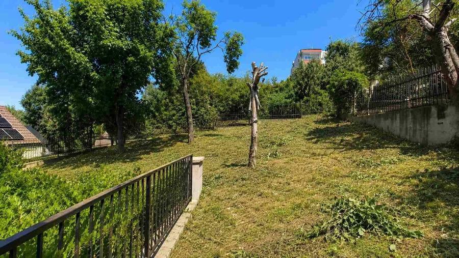 Casă cu 3 camere în Zorilor