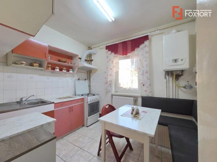 Apartament cu 2 camere decomandat, mobilat în Micălaca