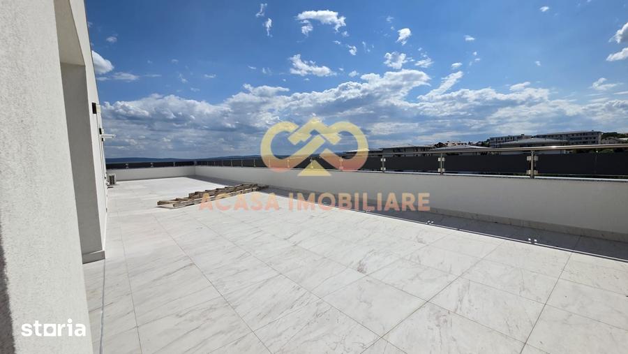 Apartament cu 3 camere decomandat în Voinești