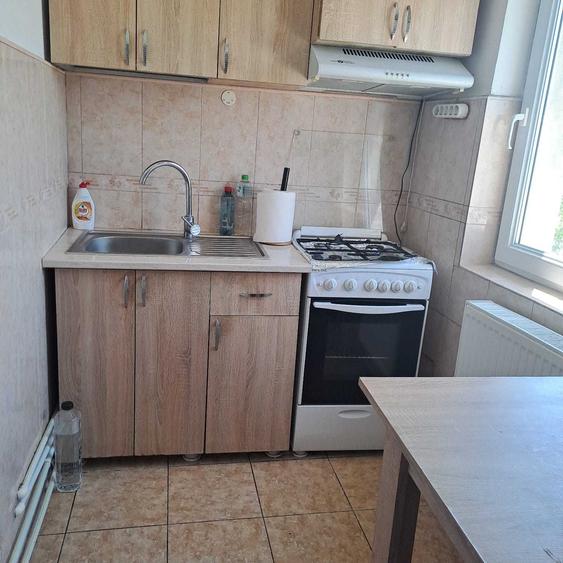 Garsonieră semidecomandată în Zahana