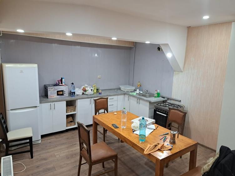Casă cu Teren 600 Mp în Giurgiului