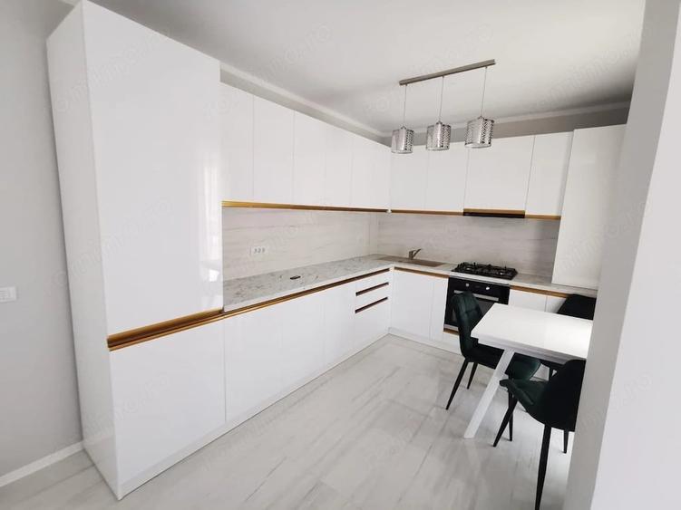 Casă cu 3 camere cu Teren 45 Mp în Dumbrăvița