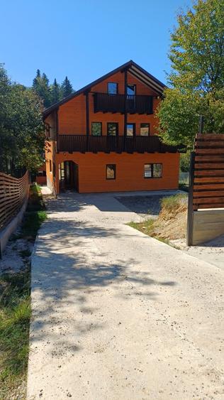 Casă cu 4 camere în Paltin