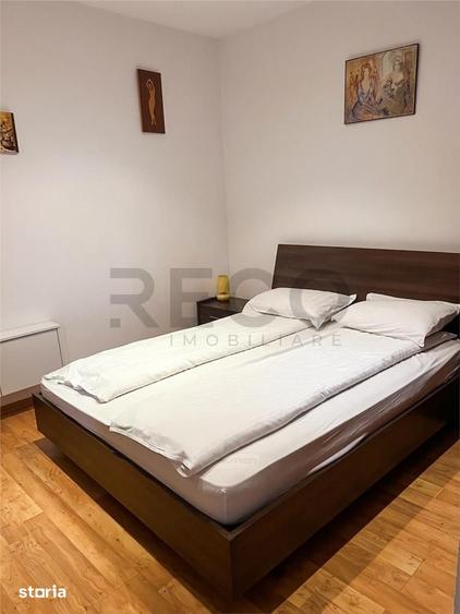 Casă cu 5 camere cu Teren 8030 Mp în Sânmartin