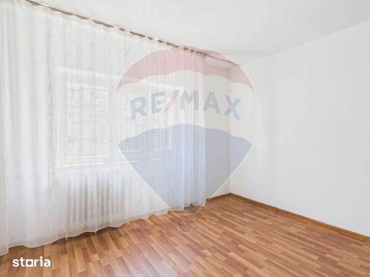 De vanzare, apartament 2 camere decomandat zona Unirii-Alba Iulia - 3