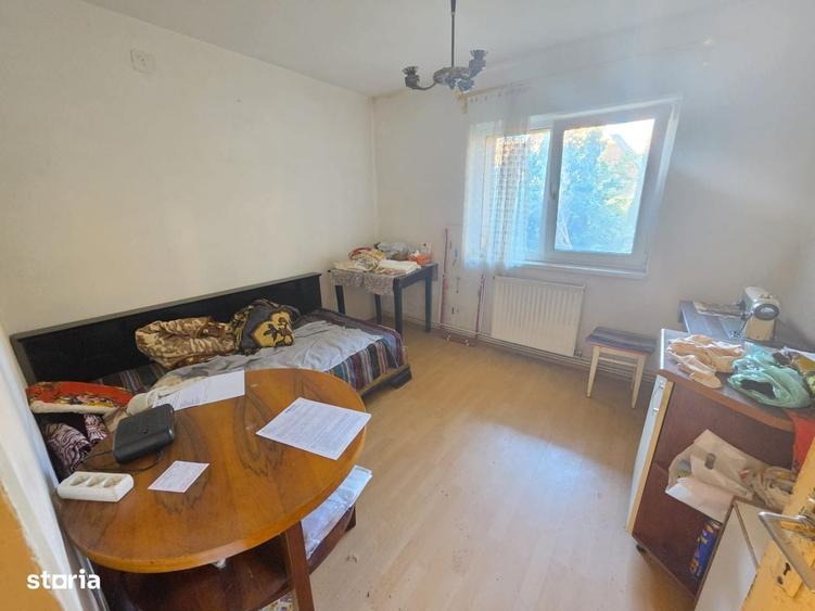 Apartament cu 3 camere decomandat în Centrul Istoric