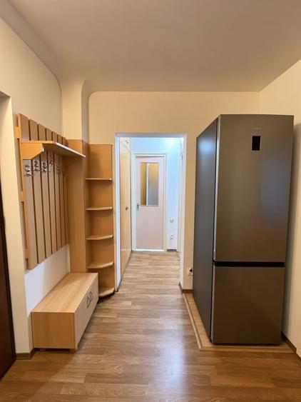 Apartament cu 2 camere decomandat în Vest