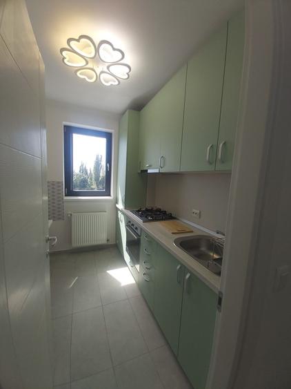 Apartament cu 2 camere decomandat în Cățelu