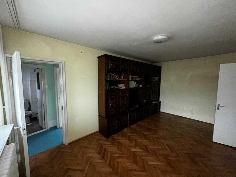 Apartament cu 2 camere semidecomandat în Abator