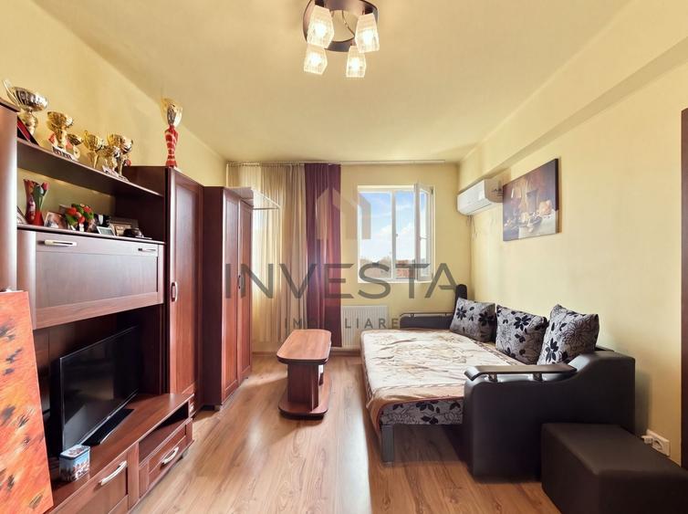 Apartament cu 2 camere semidecomandat, mobilat în Central