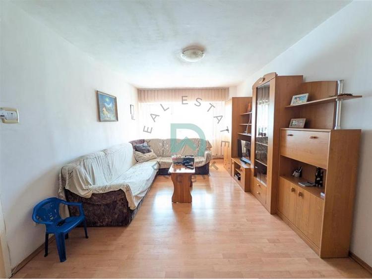 Apartament cu 2 camere semidecomandat în Astra
