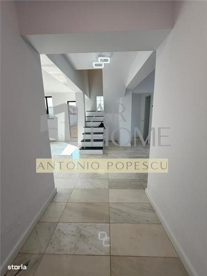 Casă cu 3 camere cu Teren 445 Mp în Albert