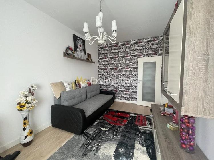 Casă cu Teren 1042 Mp în Cornu