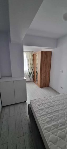Apartament cu 2 camere decomandat în Valea Adâncă