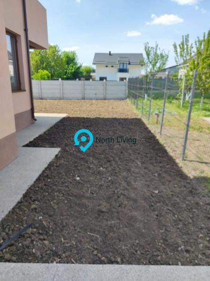 Duplex cu 4 camere cu Canalizare în Domnești