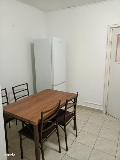 Apartament cu 2 camere decomandat în Exterior Vest