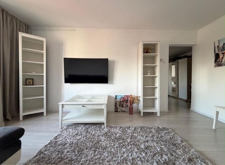 Apartament cu 2 camere decomandat în Sebastian