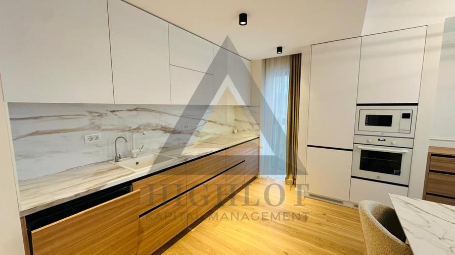 Apartament cu 3 camere decomandat, mobilat în Străulești