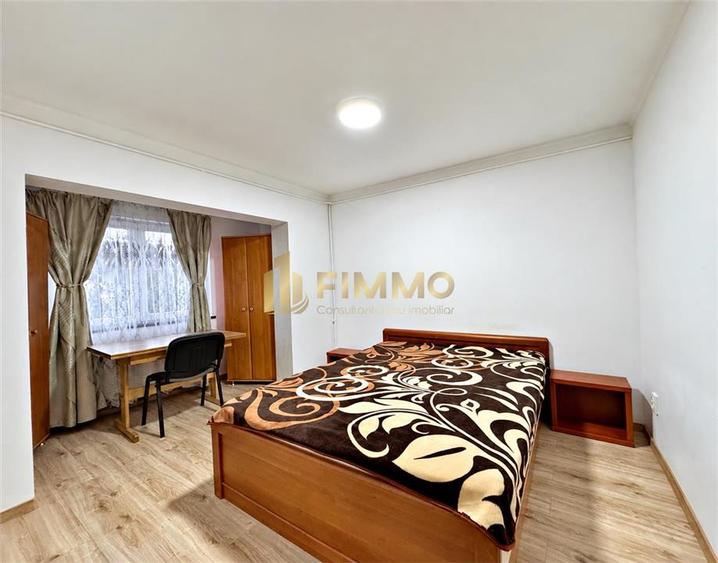 Apartament cu 3 camere semidecomandat, mobilat în Burdujeni