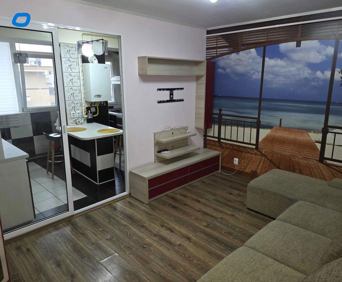 Apartament cu 2 camere decomandat în Teilor