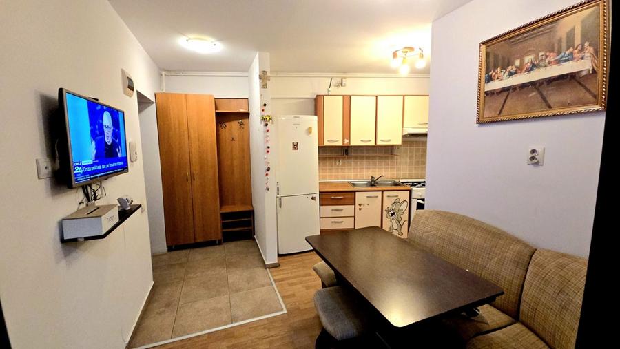Apartament cu 2 camere decomandat în Turnișor