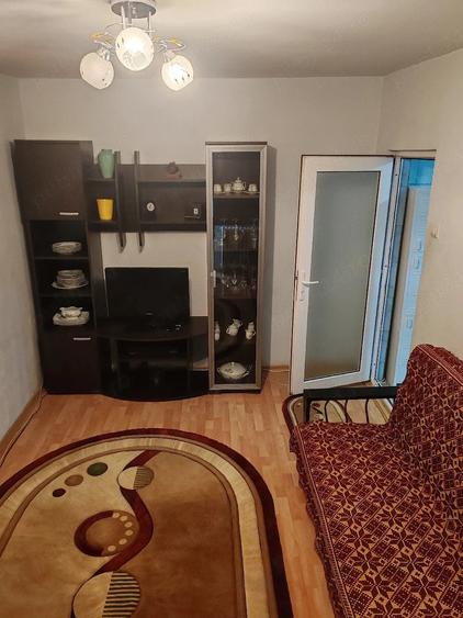 Apartament cu 2 camere semidecomandat în Tomis Nord
