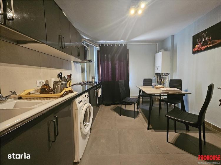 Apartament cu 2 camere decomandat în Cornișa