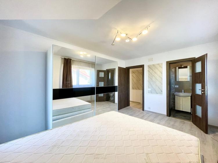 Duplex cu 4 camere cu Teren 380 Mp în Dumbrăvița