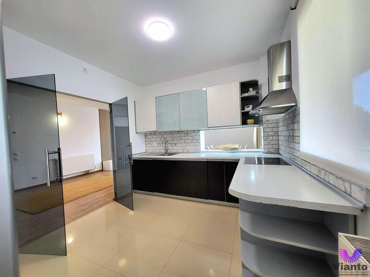 Apartament cu 3 camere decomandat, mobilat în Hipodrom 3