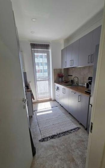 Apartament cu 3 camere decomandat, mobilat în Militari