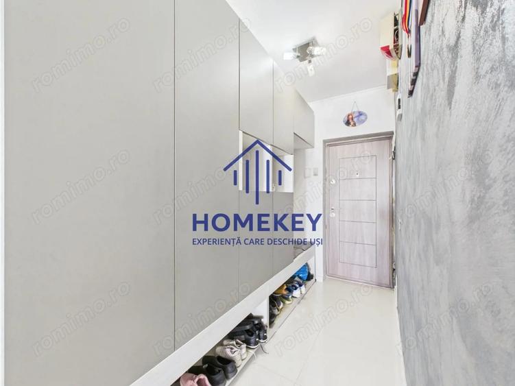 Apartament cu 3 camere semidecomandat, mobilat în Central