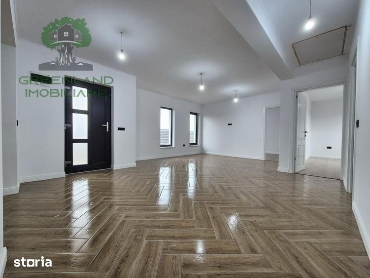 Casă cu 4 camere cu Teren 400 Mp în Miroslava