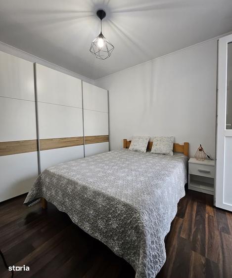 Apartament cu 3 camere decomandat în Nufărul
