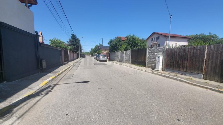 Teren agricol extravilan de 899 mp, în Central