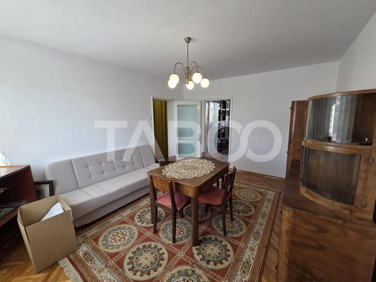 Apartament cu 2 camere decomandat, mobilat în Făgăraș
