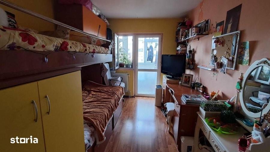 SLOBOZIA, Apartament cu 4 camere - 93 mp - etaj 6/10 - 4