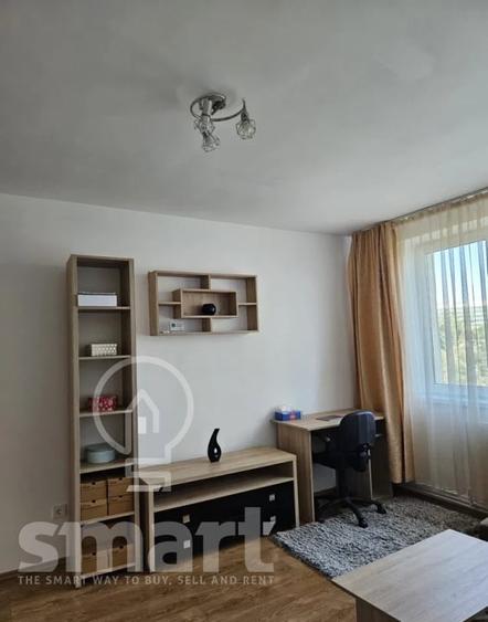 Apartament cu 2 camere semidecomandat, mobilat în Gheorgheni