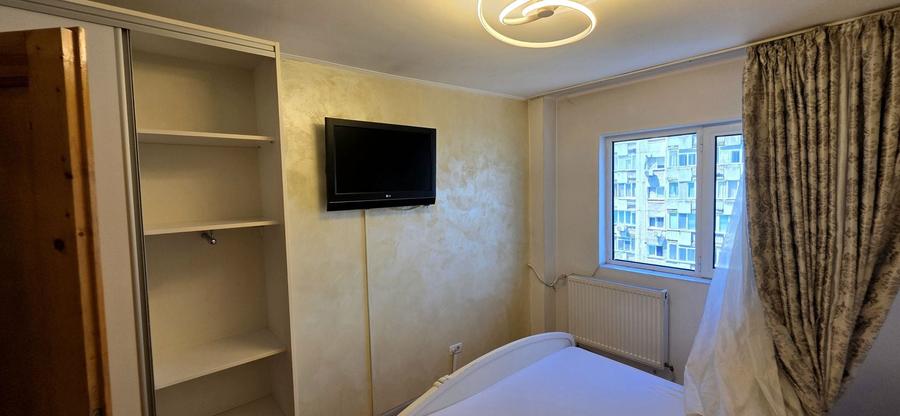 Apartament cu 3 camere decomandat, mobilat în Crângași