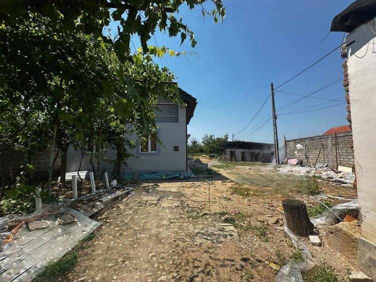 Casă cu 4 camere în Cerneți