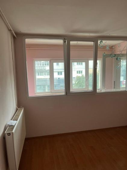 Apartament cu 2 camere decomandat în Alecu Russo