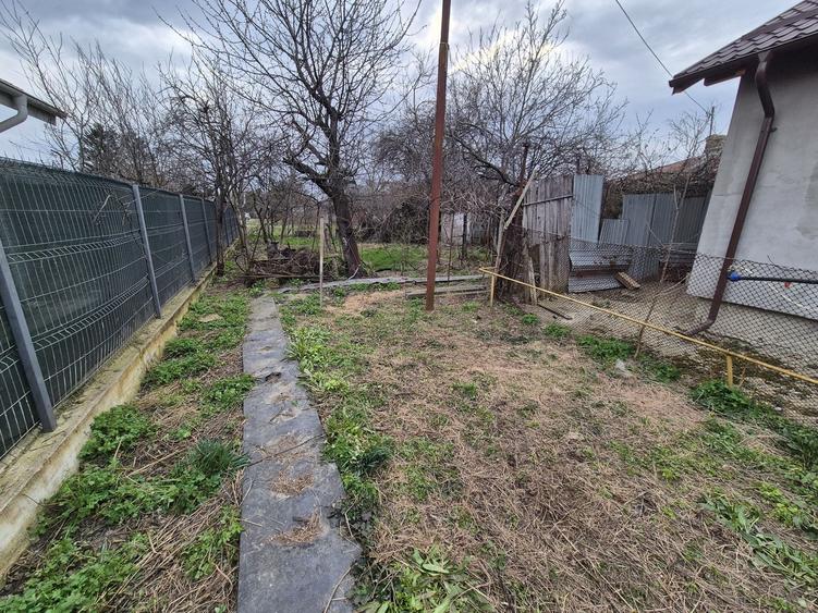 Casă cu 2 camere în Berceni