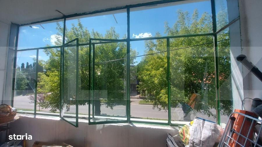 Apartament cu 2 camere decomandat în Vest