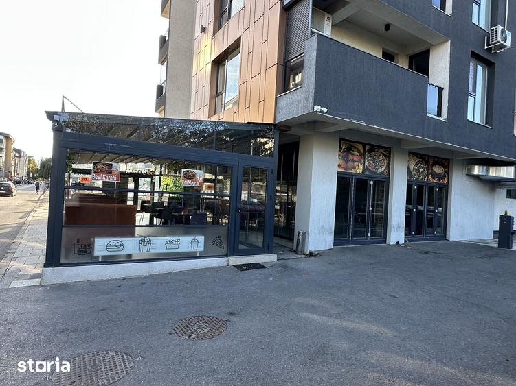 Spațiu comercial, de 160 mp, în Central